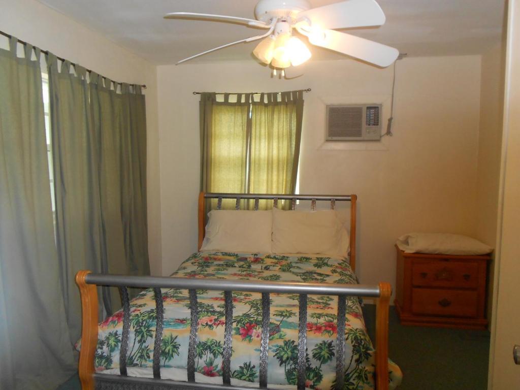Nathan'S Lodge Kemps Bay Chambre photo