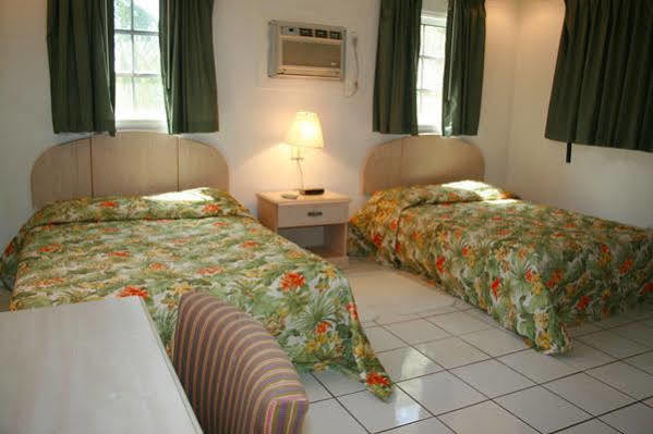 Nathan'S Lodge Kemps Bay Extérieur photo